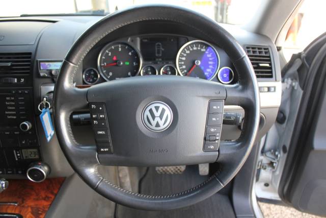 2010 Volkswagen Touareg 3.0 SE TDI V6 225