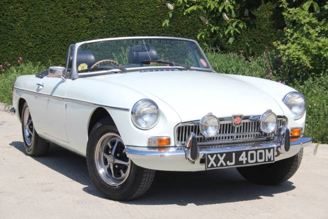 MG MGB 1.8 Roadster Sports Petrol Snowberry White
