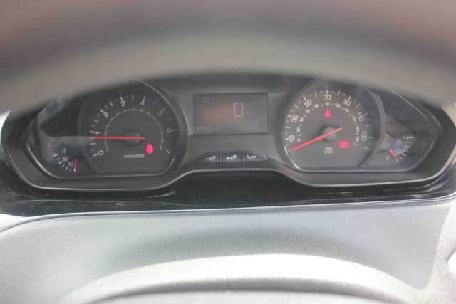 2015 Peugeot 208 1.2 VTi Access+