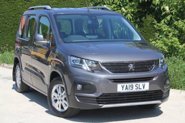 Peugeot Rifter 1.5 BlueHDi 130 Allure EAT8 MPV Diesel Dark Grey Metallic