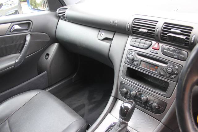 2002 Mercedes-Benz C Class 2.0 C200K Avantgarde Auto