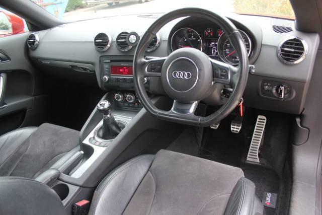 2011 Audi TT 2.0 TDI Quattro Sport