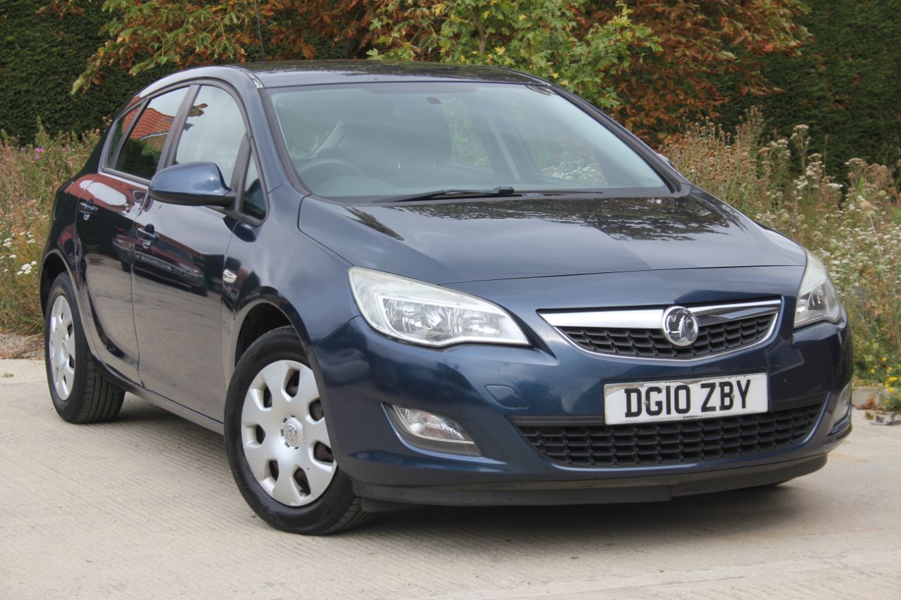 2010 Vauxhall Astra