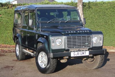Land Rover Defender 2.4 110 XS Station Wagon TDCi Four Wheel Drive Diesel Galway Green Metallic at Norton Automotive Aylesbury