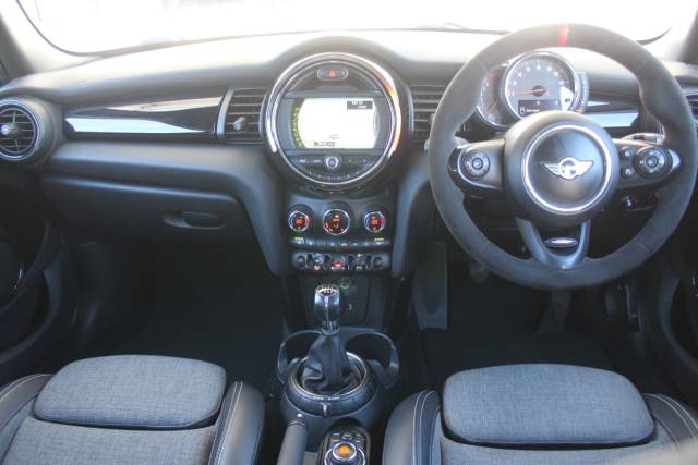 2017 Mini Hatchback 2.0 Cooper S