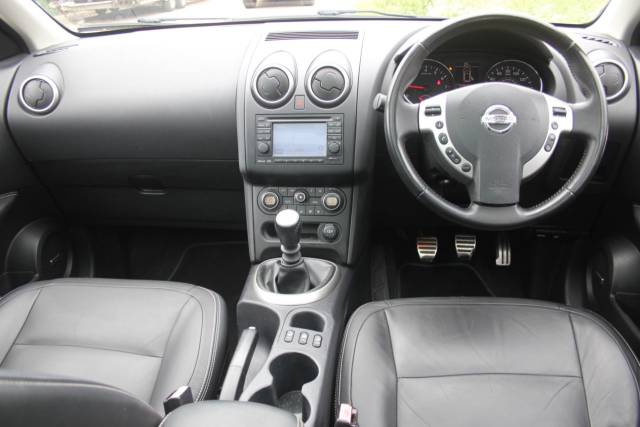 2010 Nissan Qashqai+2 2.0 Tekna