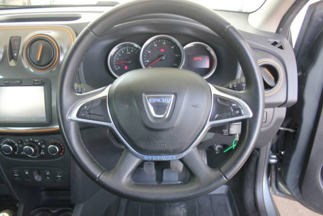 2017 Dacia Logan-stepway 0.9 TCe SE Summit