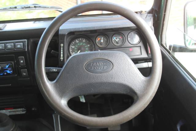 2005 Land Rover Defender 2.5 90 TD5 County