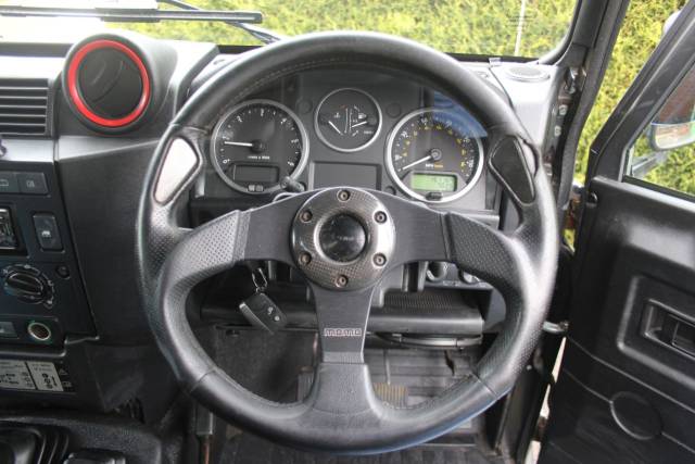 2015 Land Rover Defender 90 XS Hard Top TDCi [2.2]