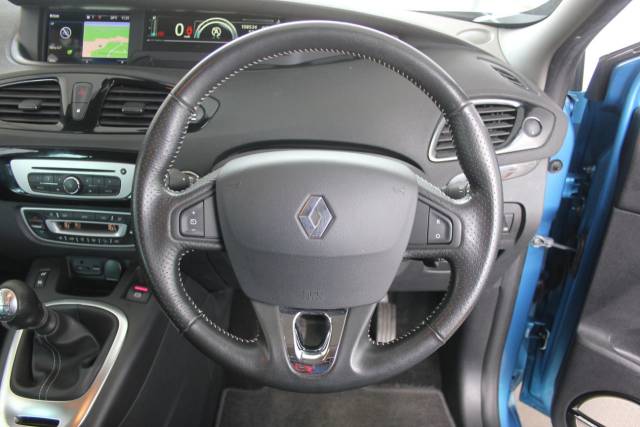 2016 Renault Grand Scenic 1.5 dCi Dynamique Nav [Bose+]