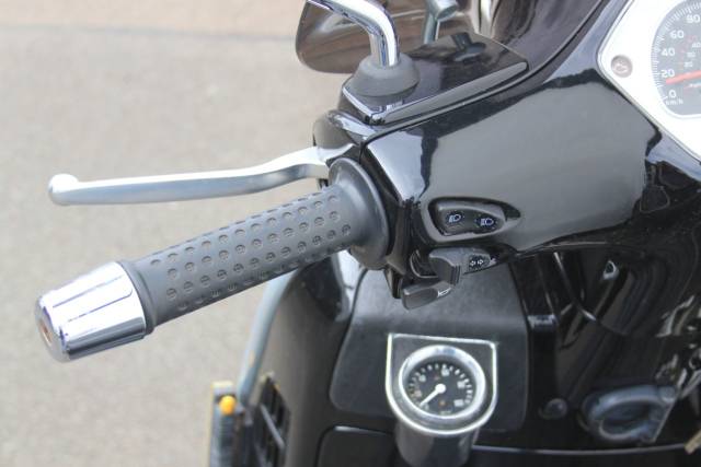2011 Piaggio Vespa GTS 300 Super ie
