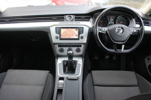 2017 Volkswagen Passat 1.6 TDI SE Business 5dr