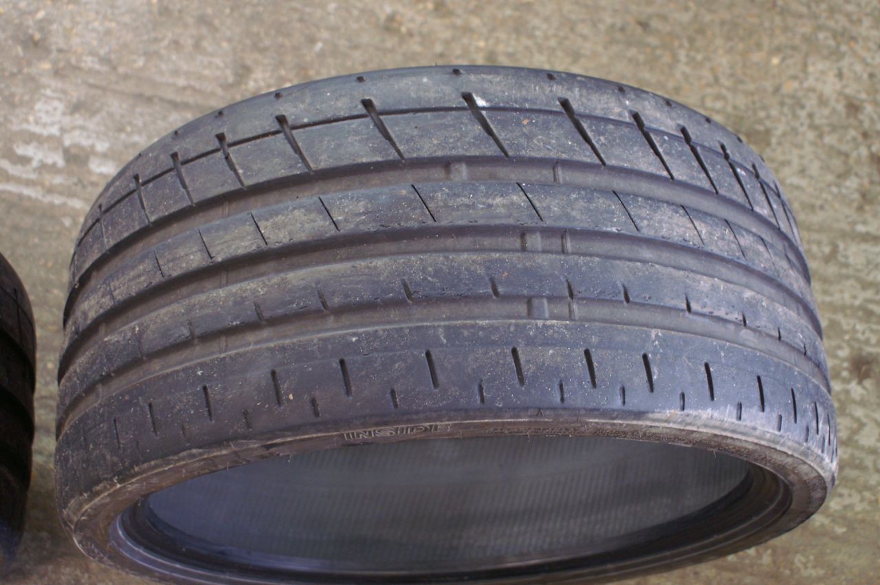 Bridgestone Potenza 265/30 R20